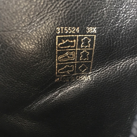 SOLD Prada Black Leather Bootie Sz 38.5 - Picture 9 of 12